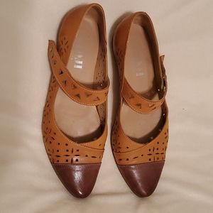 Fidji Portugal Leather Flats